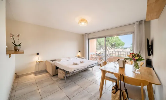  Studio EDEN AZUR, Antibes, Hello Côte d’Azur