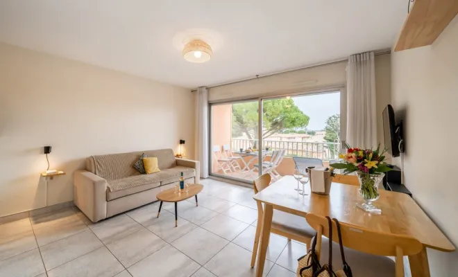  Studio EDEN AZUR, Antibes, Hello Côte d’Azur